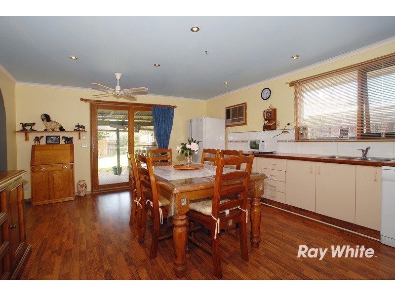 4 Todd Court, Cranbourne VIC 3977