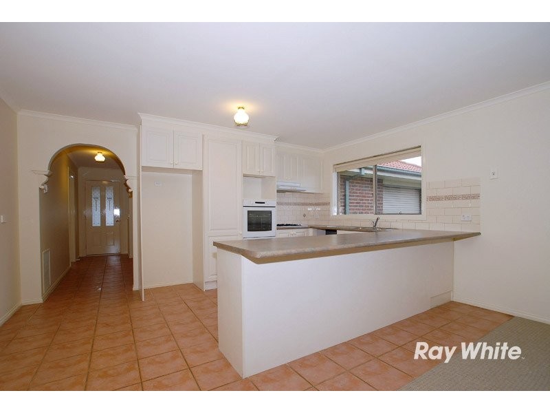 7 Silverstone Drive, Cranbourne VIC 3977