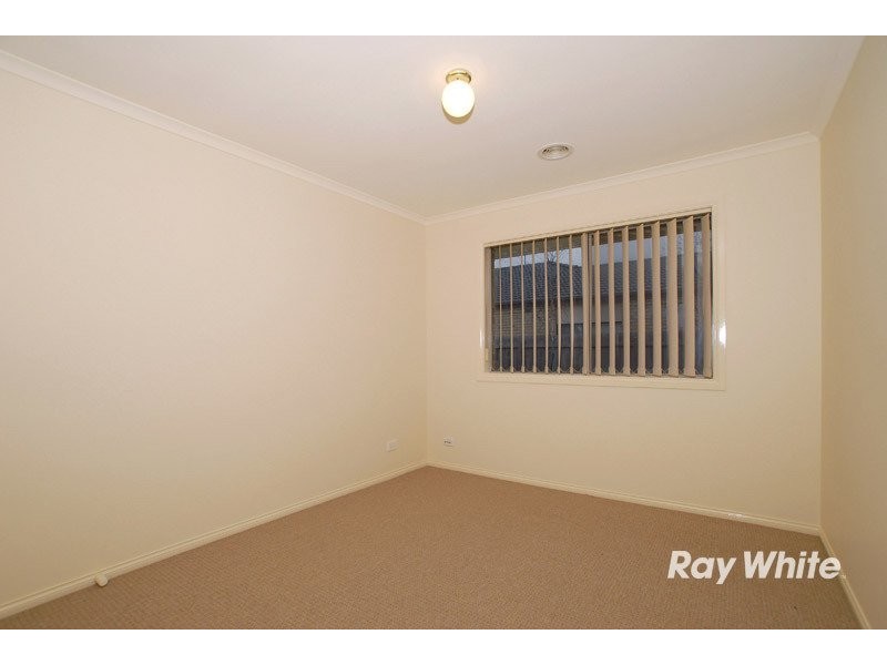 7 Silverstone Drive, Cranbourne VIC 3977