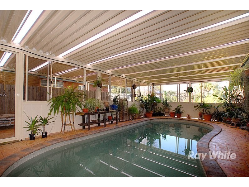 12 Lansell Drive, Cranbourne VIC 3977