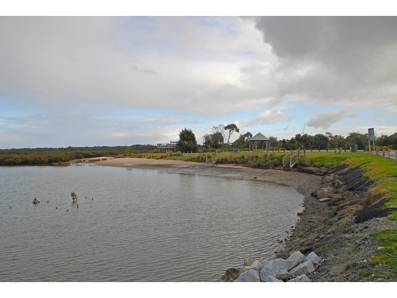 54 Fishermans Drive, Blind Bight VIC 3980