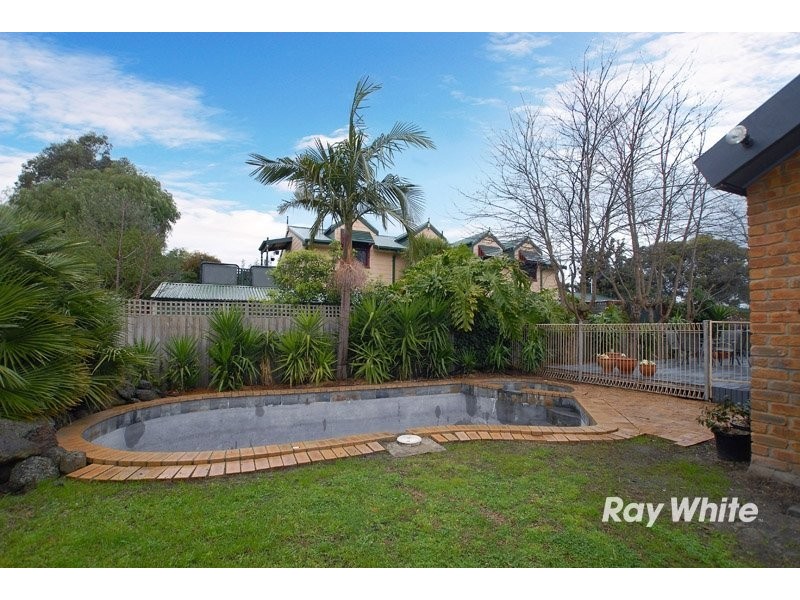 11 Heron Close, Blind Bight VIC 3980