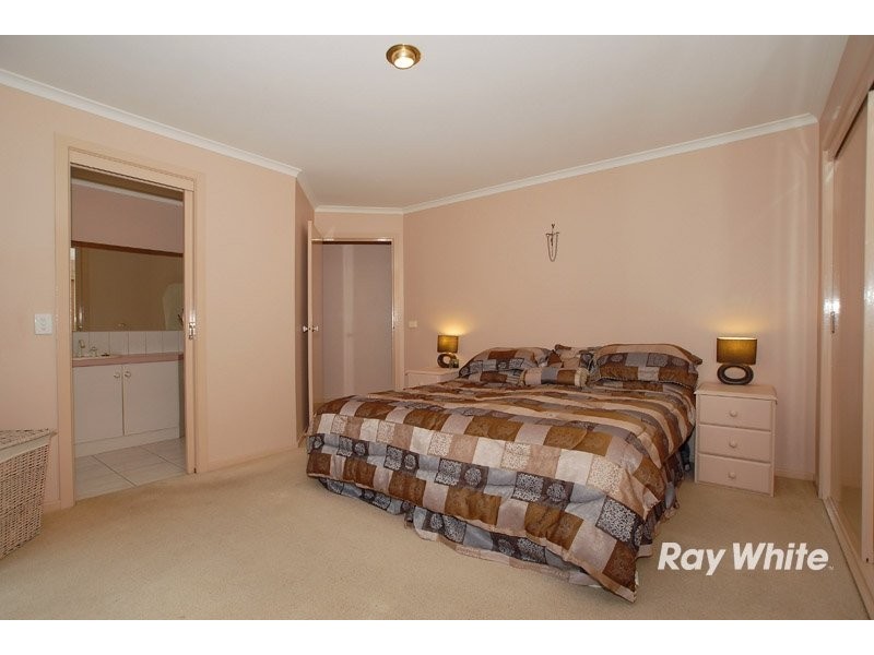 11 Heron Close, Blind Bight VIC 3980