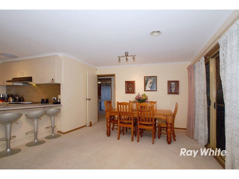 7 Yaltara Close, Cranbourne VIC 3977