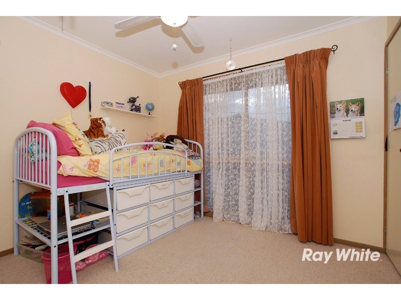 7 Yaltara Close, Cranbourne VIC 3977