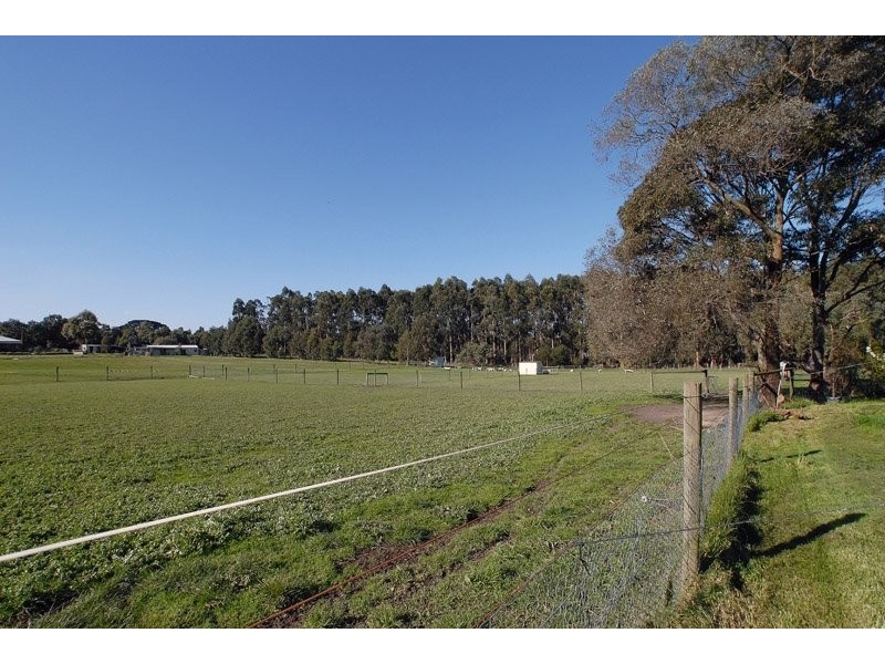 1300 Dandenong Hastings Road, Cranbourne South VIC 3977