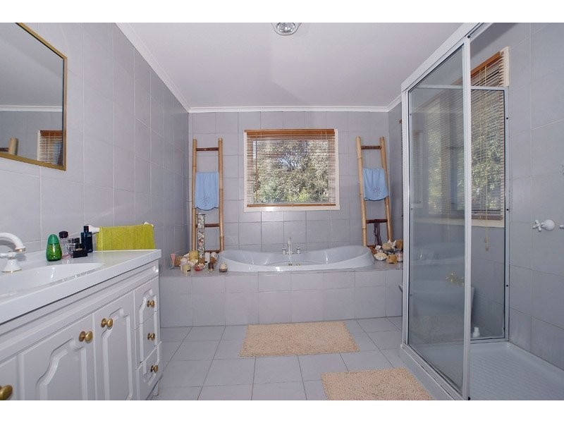 1300 Dandenong Hastings Road, Cranbourne South VIC 3977