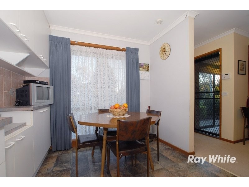 1 Dior Court, Cranbourne VIC 3977