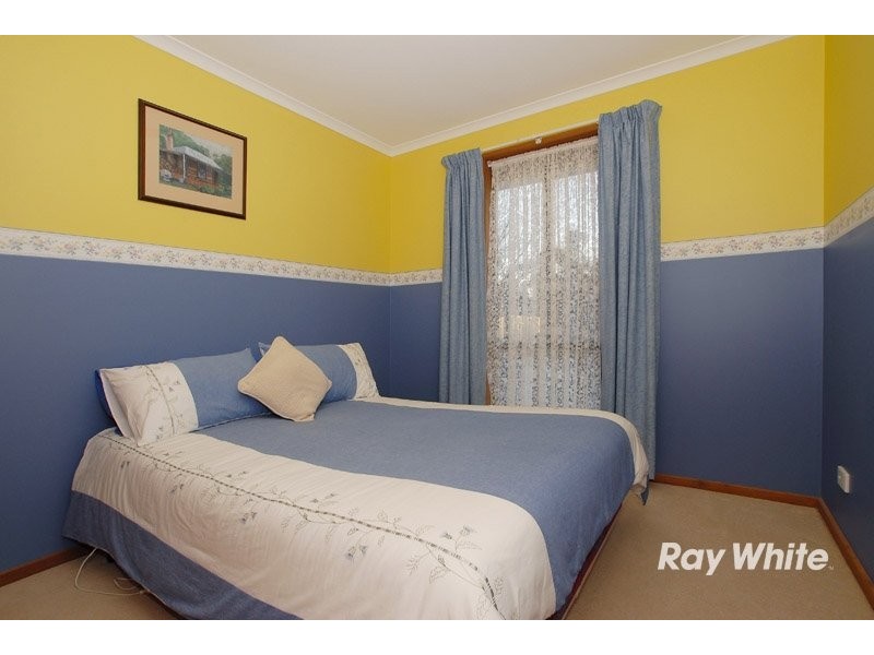 1 Dior Court, Cranbourne VIC 3977