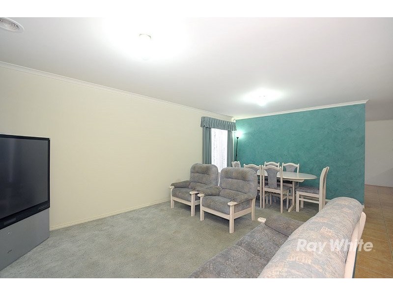14 Tauna Place, Cranbourne VIC 3977