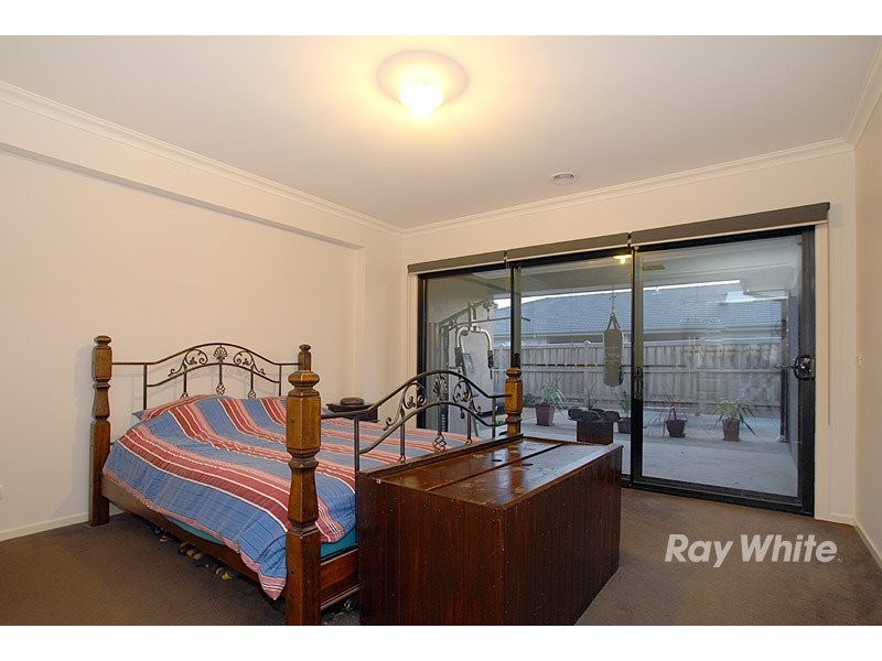 110 Settlers Run, Cranbourne South VIC 3977