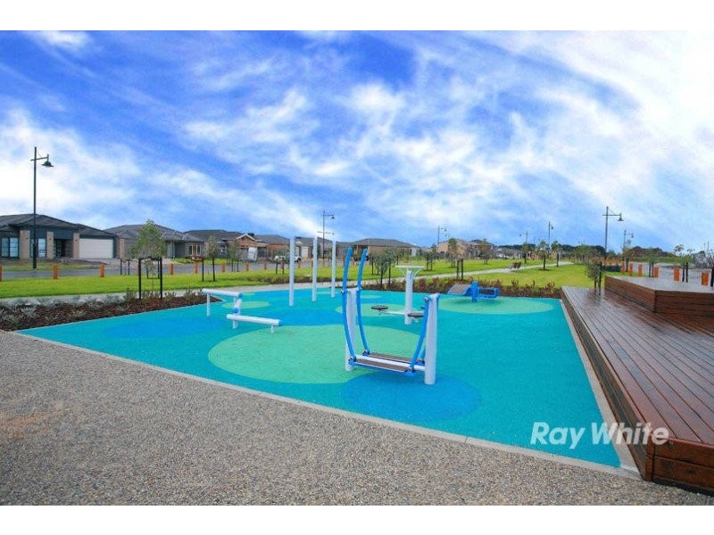 Lot 1324 Fieldstone Crescent, Cranbourne VIC 3977