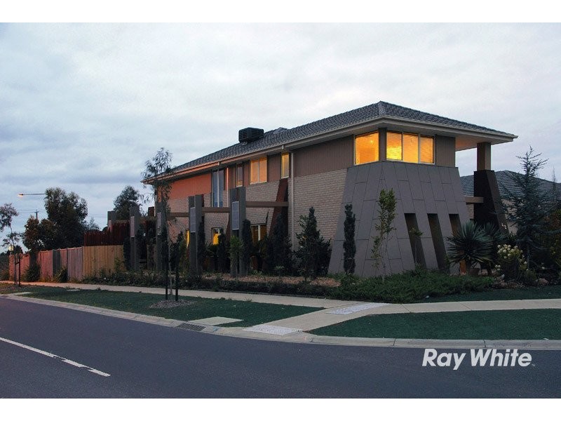 42 Yellowbox Crescent, Lyndhurst VIC 3975