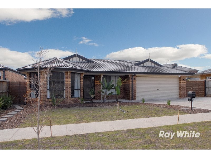 58 Westmoreland Avenue, Cranbourne VIC 3977