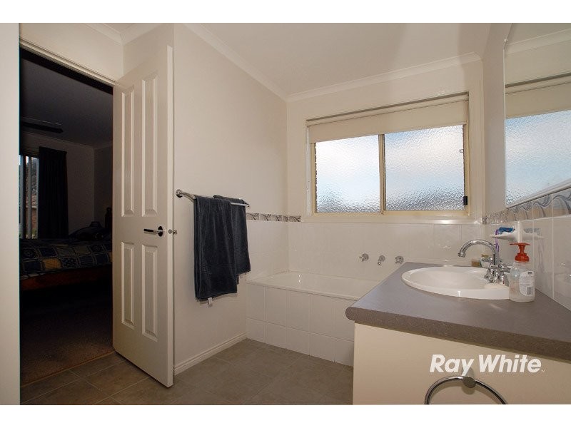 231 Monahans Road, Cranbourne VIC 3977