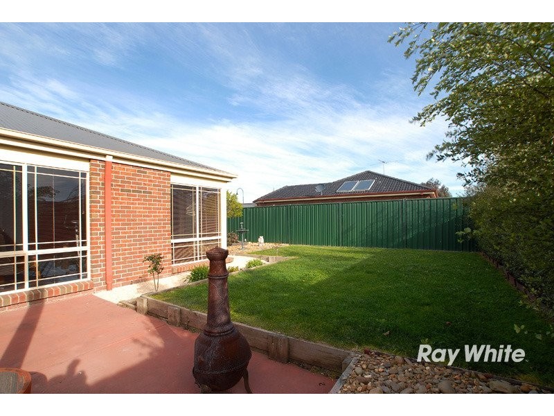 13 Wicklow Drive, Cranbourne VIC 3977
