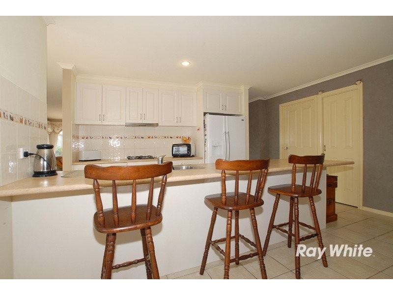 13 Wicklow Drive, Cranbourne VIC 3977