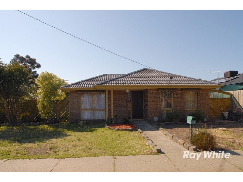 182 Monahans Road, Cranbourne VIC 3977