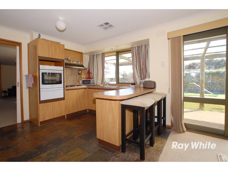 182 Monahans Road, Cranbourne VIC 3977