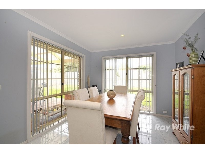 12 Tangerine Drive, Narre Warren South VIC 3805