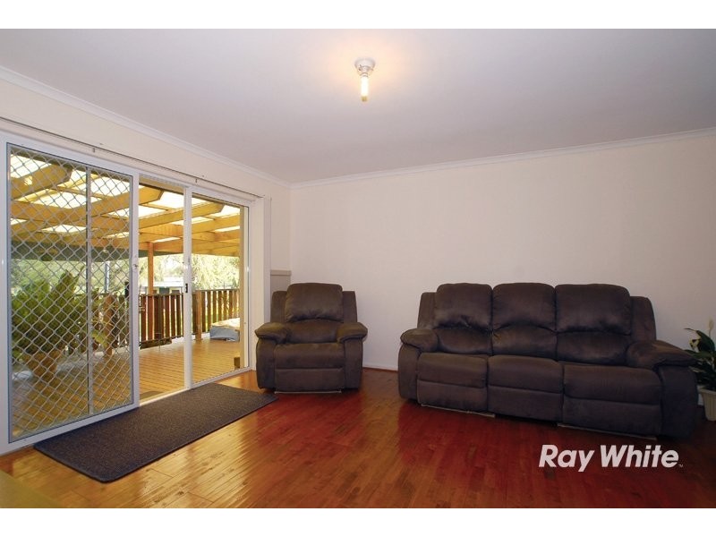 62 Browns Road, Devon Meadows VIC 3977