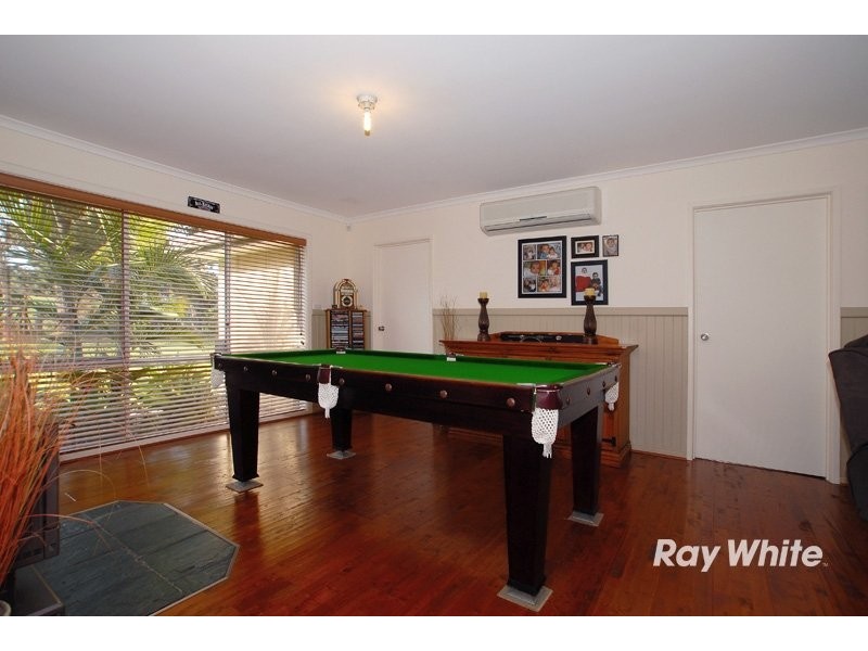 62 Browns Road, Devon Meadows VIC 3977