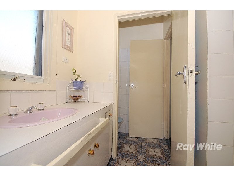 25 Lorna Street, Cranbourne VIC 3977