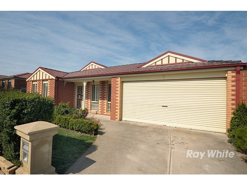 5 Nerrena Rise, Cranbourne West VIC 3977
