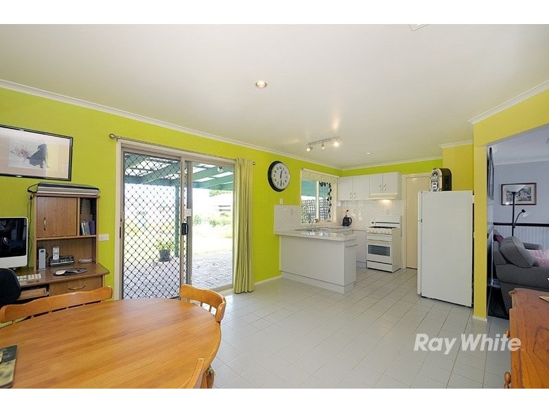 12 Godwin Crescent, Cranbourne VIC 3977