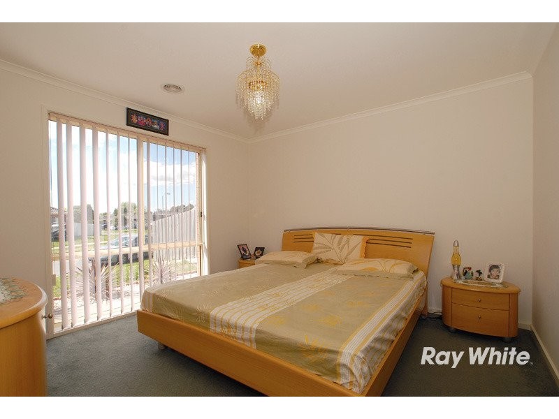 3 Hope Court, Cranbourne VIC 3977