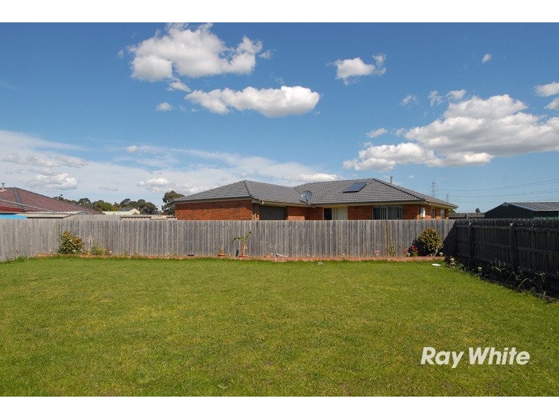 3 Hope Court, Cranbourne VIC 3977