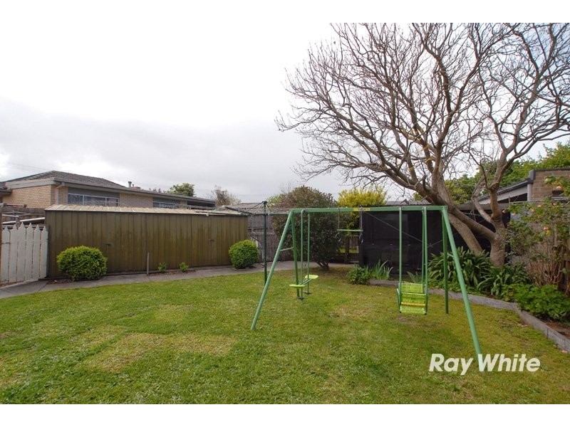 20 Lorna Street, Cranbourne VIC 3977