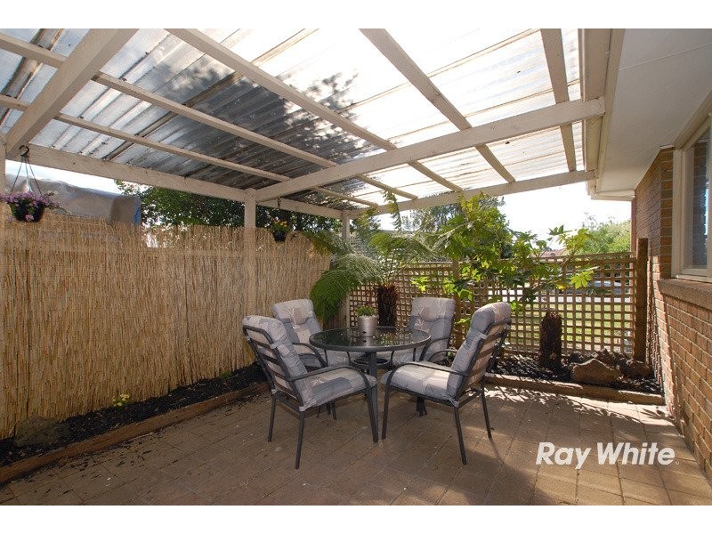 8 Terrence Drive, Cranbourne VIC 3977