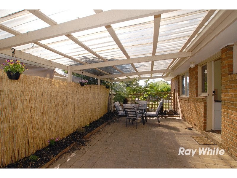 8 Terrence Drive, Cranbourne VIC 3977