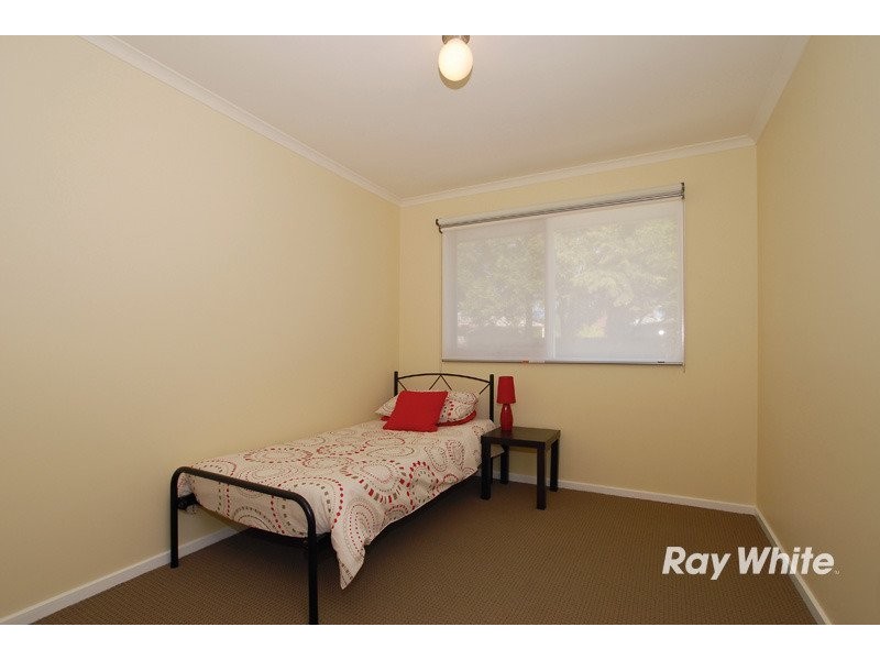 8 Terrence Drive, Cranbourne VIC 3977