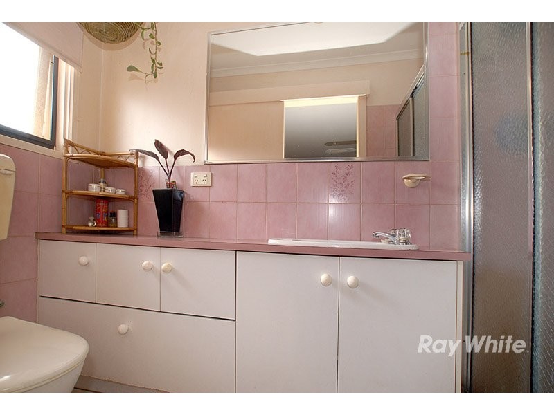 6 Glenbourne Road, Cranbourne VIC 3977