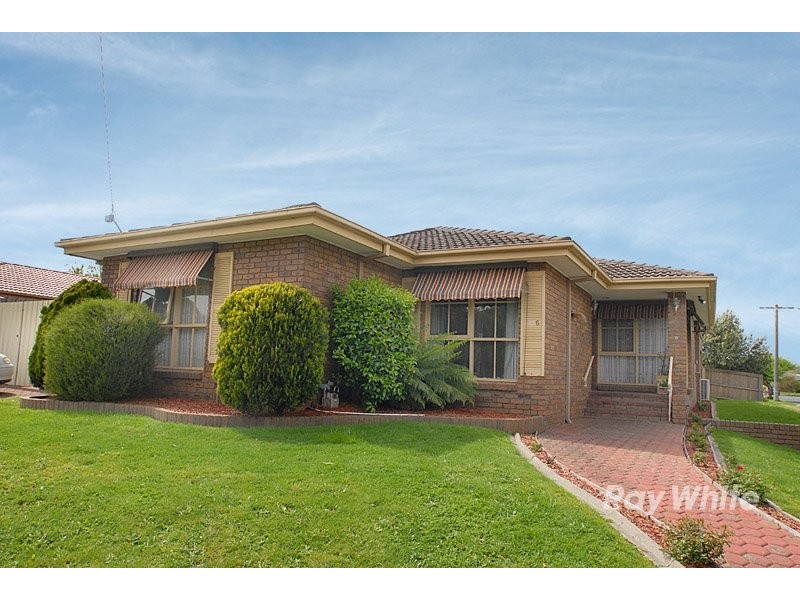 6 Glenbourne Road, Cranbourne VIC 3977