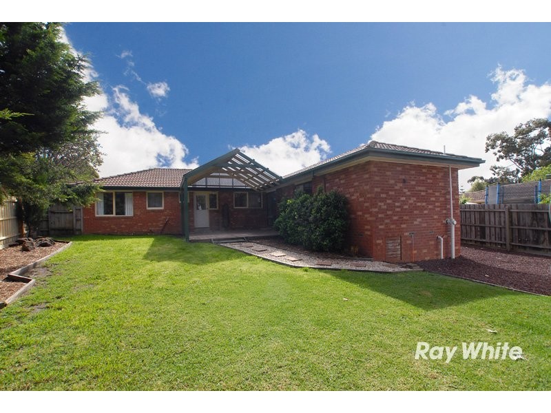 1 Saxonwood Drive, Narre Warren VIC 3805
