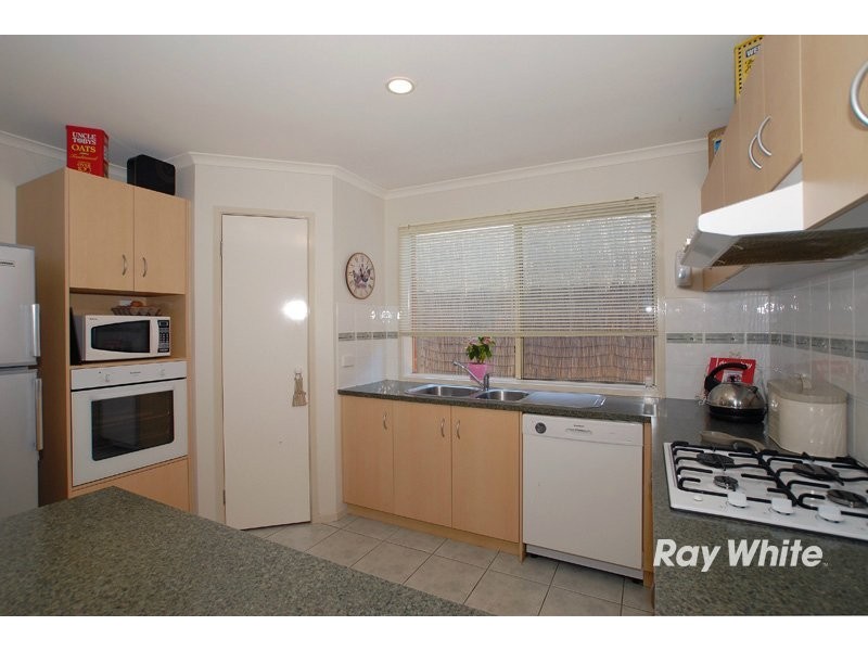 85 Scotsdale Drive, Cranbourne VIC 3977