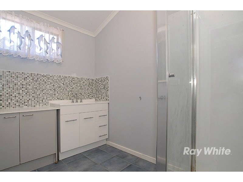 13 Jacinta Drive, Cranbourne VIC 3977