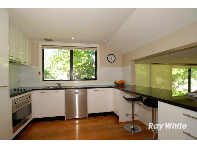30 Finsbury Road, Devon Meadows VIC 3977