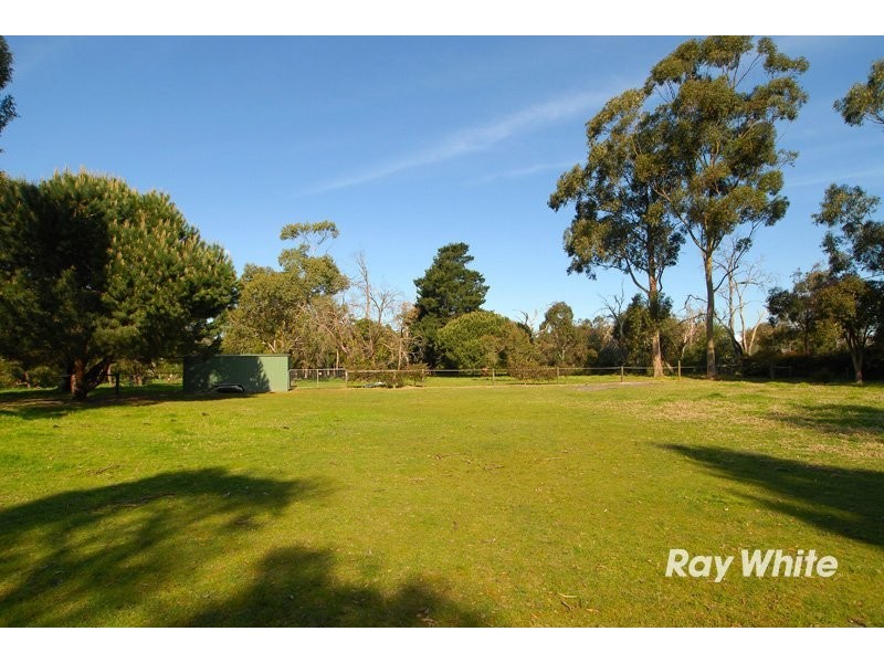 30 Finsbury Road, Devon Meadows VIC 3977
