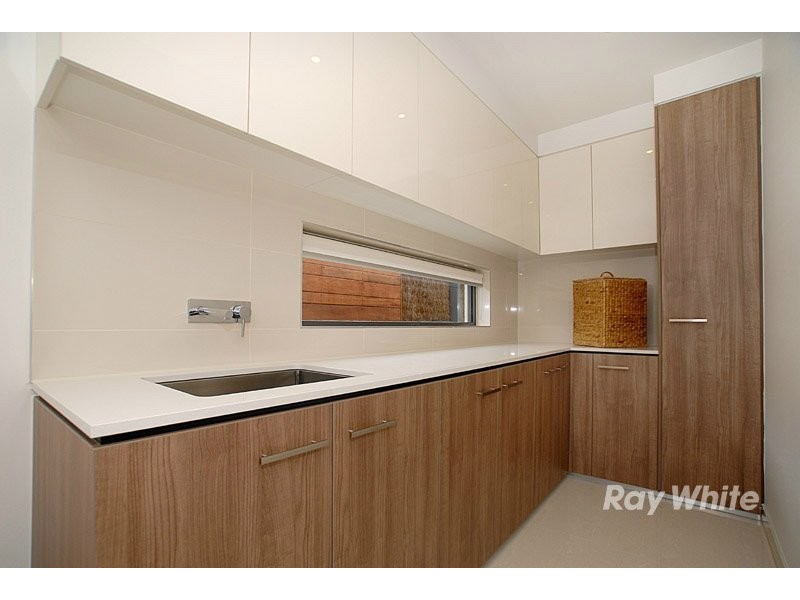 14 Worthington Blvd, Pakenham VIC 3810