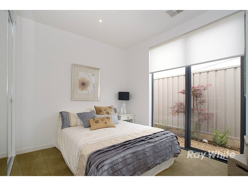 14 Worthington Blvd, Pakenham VIC 3810