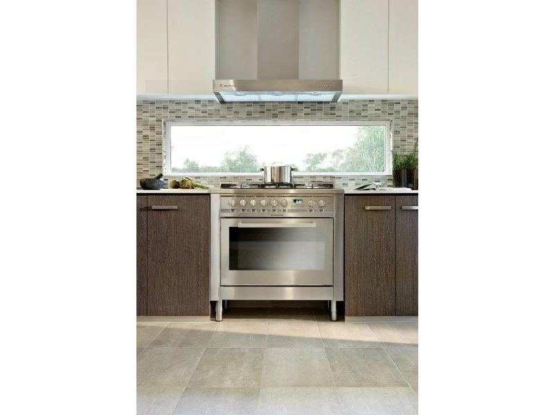 16 Worthington Blvd, Pakenham VIC 3810