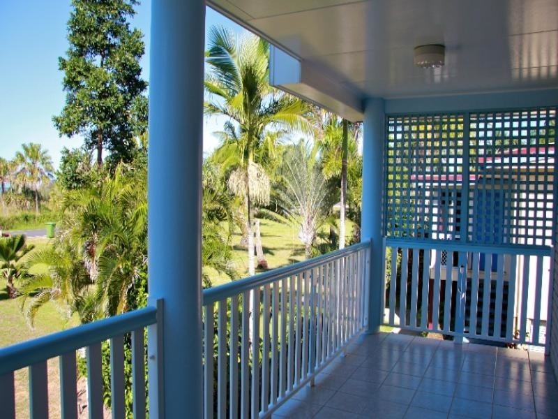 928 Scenic Highway, Kinka Beach QLD 4703