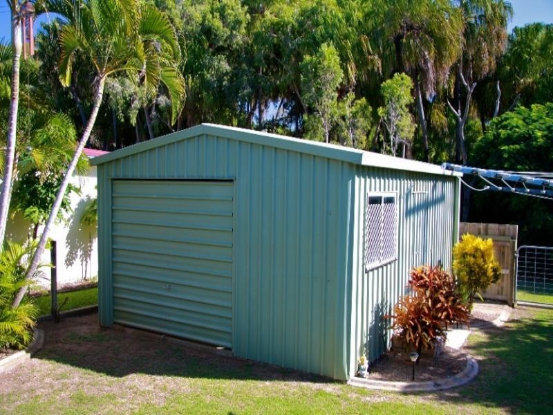 928 Scenic Highway, Kinka Beach QLD 4703