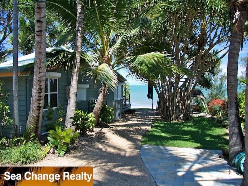 1 Sandy Lane, Emu Park QLD 4710