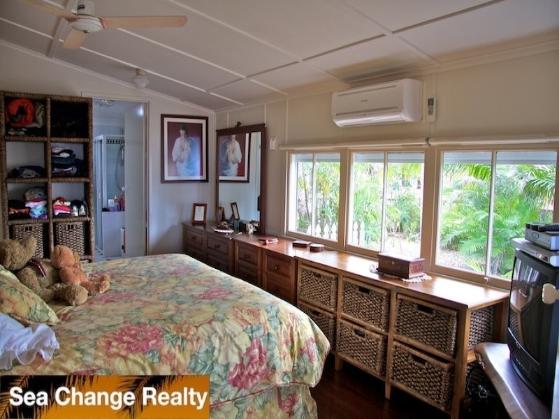 1 Sandy Lane, Emu Park QLD 4710