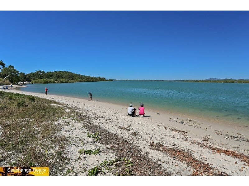 8 The Ridge Way, Zilzie QLD 4710